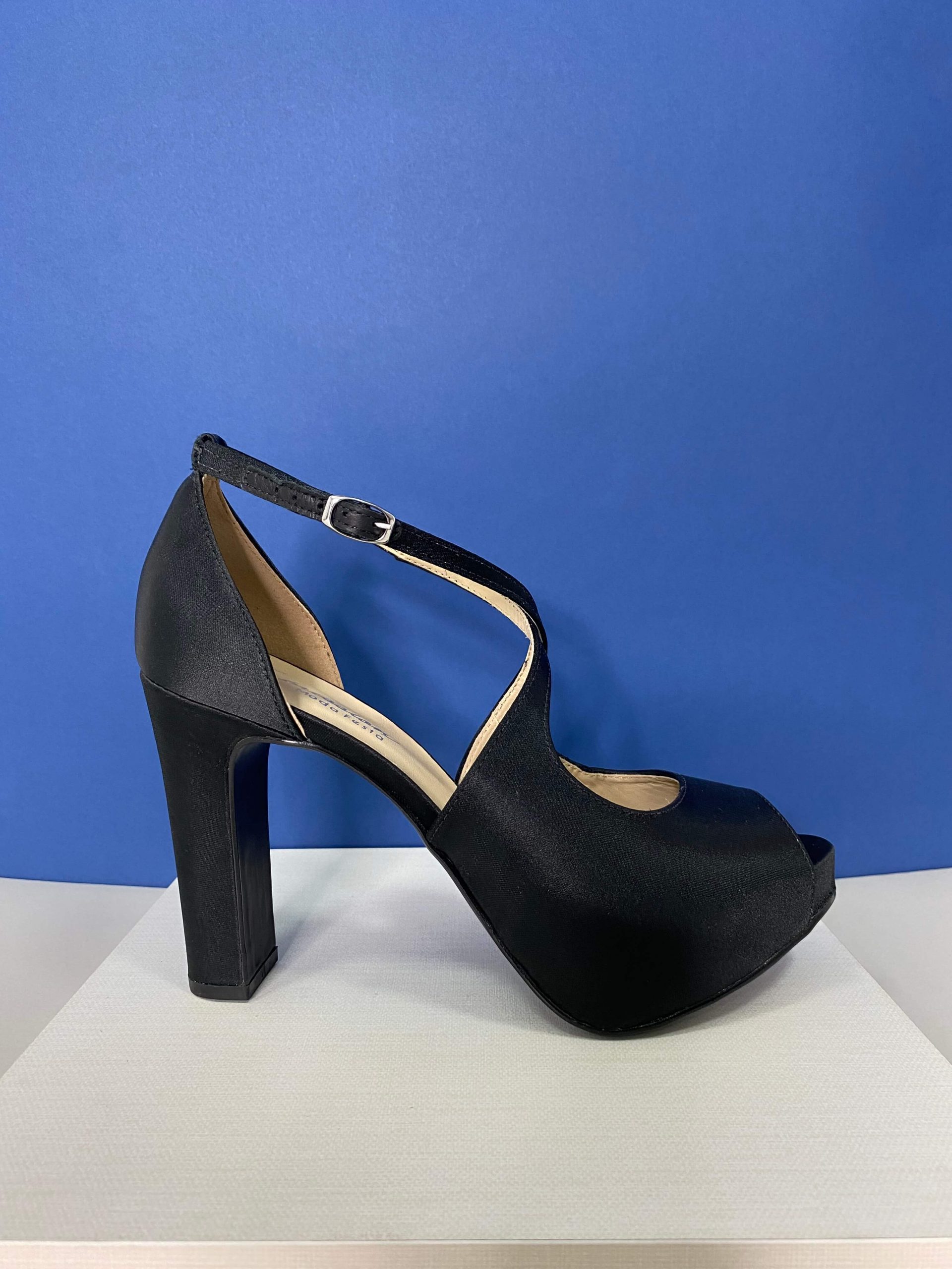 Sapato de Festa Peep Toe Preto - Impression Modas
