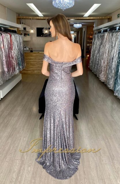 Vestido de Festa Longo Prata em Paetês com Fenda - Image 3