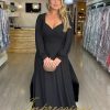 Vestido de Festa Longo Plus Size Preto Manga - Image 2