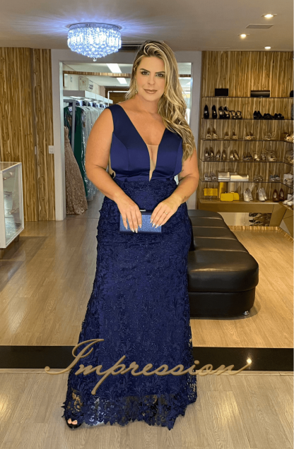 Vestido de Festa Longo Plus Size Azul Marinho - Image 2