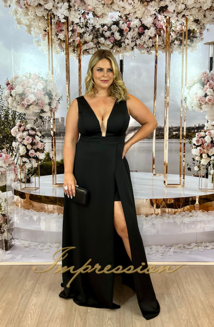 Vestido de Festa Longo Plus Size Preto