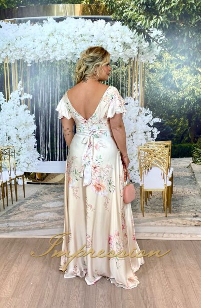 Vestido de Festa Longo Plus Size em Cetim Estampado Floral - Image 3