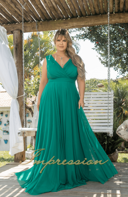 Vestido de Festa Longo Plus Size Verde - Image 2