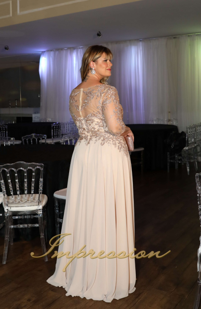 Vestido de Festa Longo Plus Size Dourado - Imagem 4