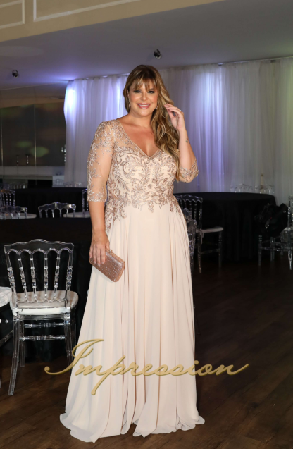 Vestido de Festa Longo Plus Size Dourado - Imagem 3