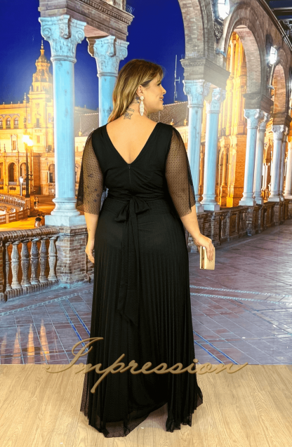 Vestido de Festa Longo Plus Size Preto - Image 2