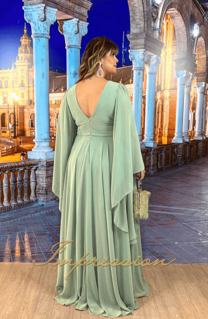 Vestido de Festa Longo Plus Size Verde Menta - Imagem 2