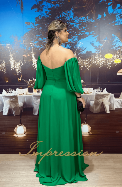 Vestido de Festa Longo Plus Size Verde com Manga - Image 2