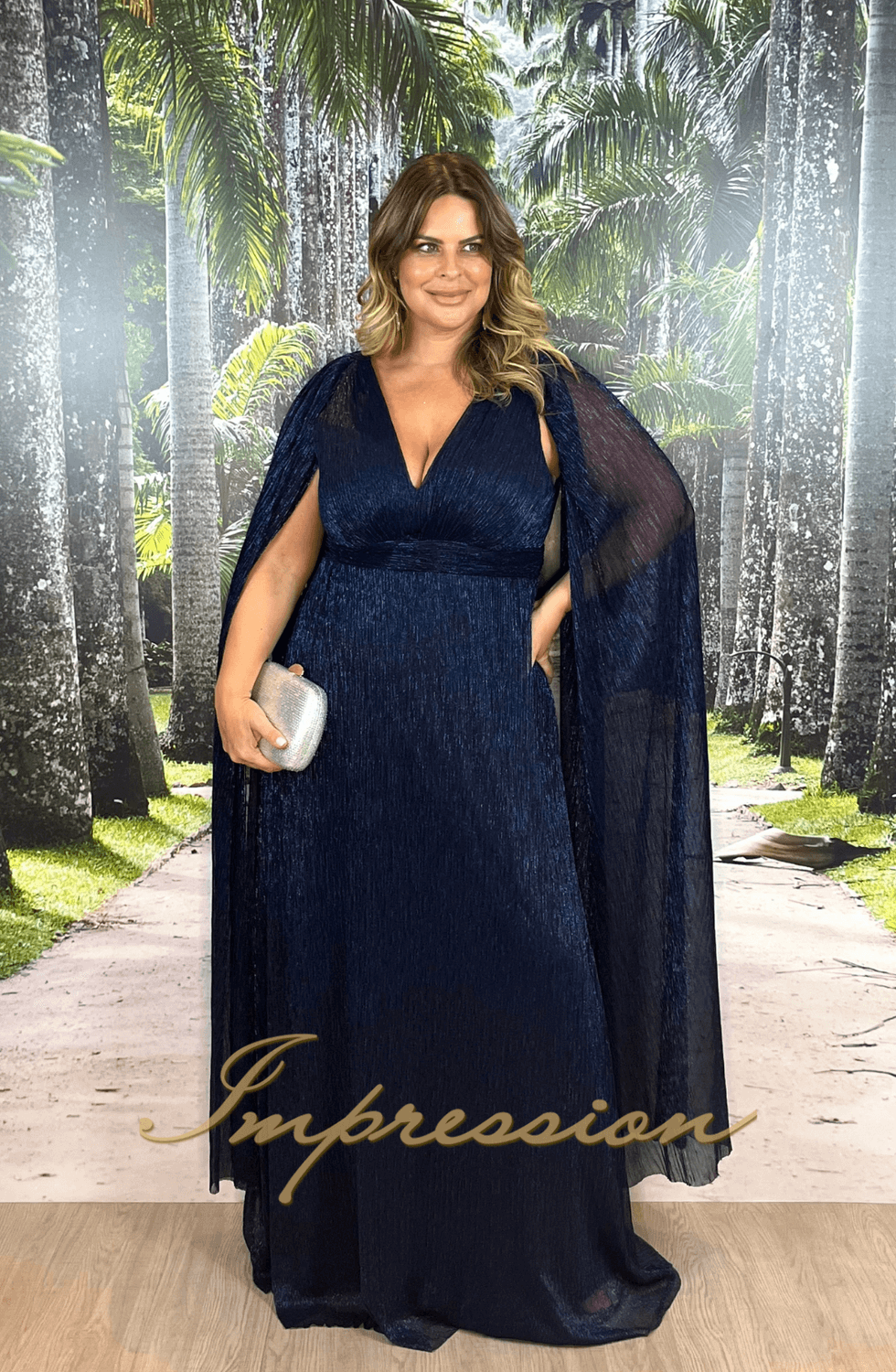 Vestido de madrinha plus size sales azul marinho
