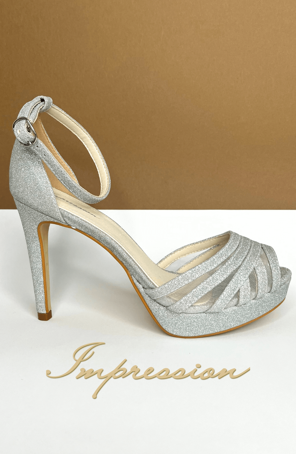 Sandalias na cor sales prata para festa