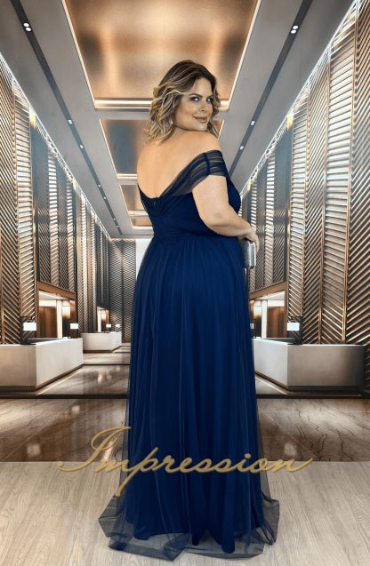 Vestido de Festa Longo Plus Size Azul Marinho - Image 2