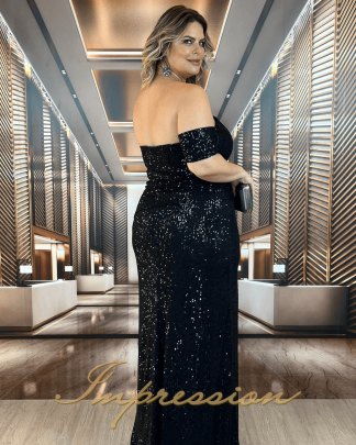 Vestido de Festa Longo Plus Size Preto
