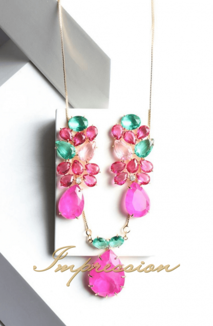 Conjunto de Festa Fúcsia