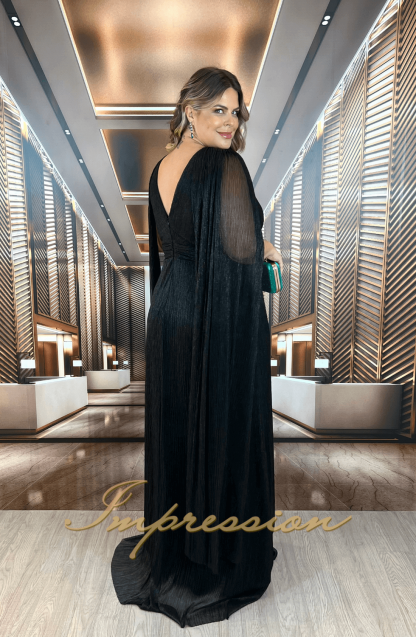 Vestido de Festa Longo Plus Size Preto - Imagem 2
