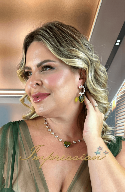Conjunto de Festa Verde Oliva Coração