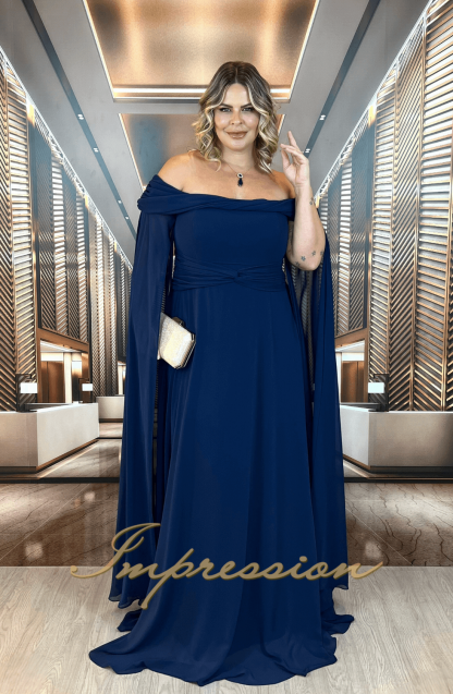 Vestido de Festa Longo Plus Size Azul Marinho com Capa Removível - Image 3