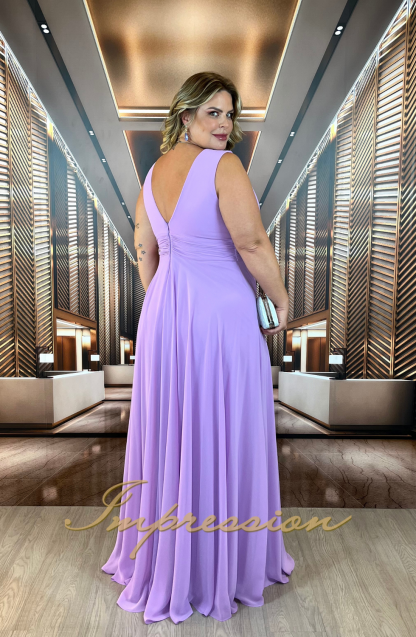 Vestido de Festa Longo Plus Size Lilás com Manga Removível - Imagem 5