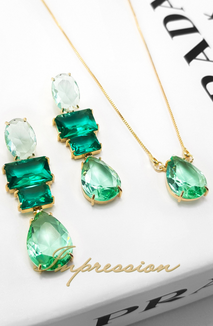 Conjunto de Festa Pedras Verde