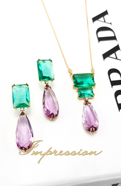 Conjunto de Festa Pedras Roxo  e Verde