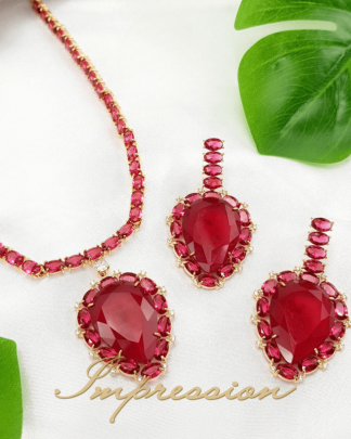 Conjunto de Festa Pedras Cherry