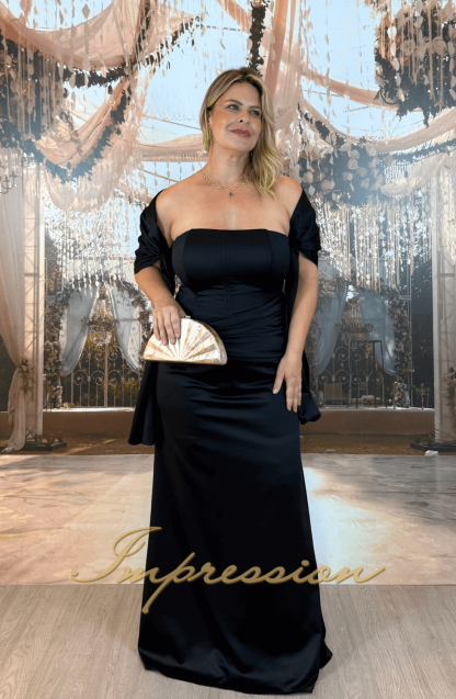 Vestido de Festa Longo Plus Size Preto - Image 3