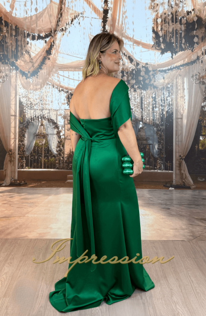 Vestido de Festa Longo Plus Size Verde Esmeralda - Image 2