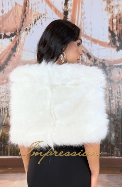 Estola de Pelo Off White - Imagem 3