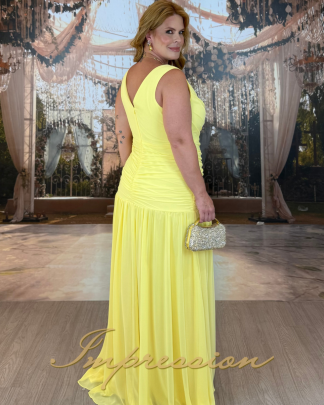 Vestido de Festa Longo Plus Size Amarelo